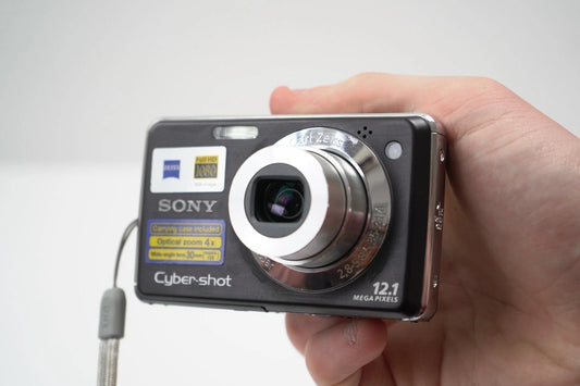 Sony Cyber-Shot DSC-W215 12.2MP Digital Camera - Black - Fully Tested & Working